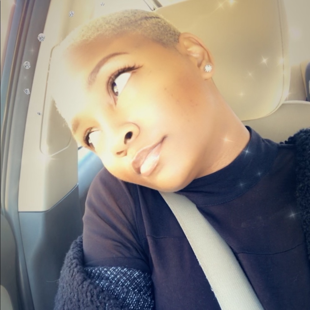 Meet your Posher, Brittany